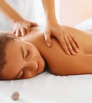 Back Massage with Lounge Access - T3