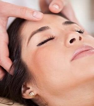 Head Massage with Lounge Access at Dubai Airport