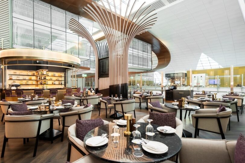 Ahlan Lounge @ DXB - Terminal 3 - Image 3